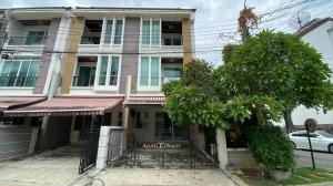 For RentTownhouseEakachai, Bang Bon : Townhouse for rent, Baan Klang Muang Sathorn Taksin 2 project.