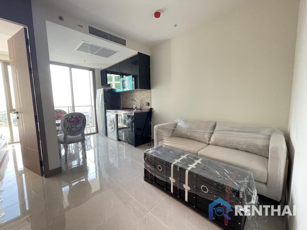 For SaleCondoPattaya, Bangsaen, Chonburi : The Riviera Ocean Drive condo  1 bedroom Good price foreign name