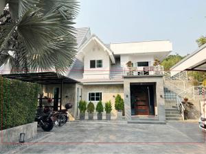 For RentHouseChiang Mai : A house for rent near by 10 min to Royal Park Rajapruek, No.14H674