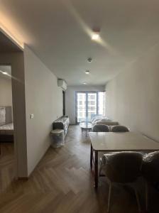 For RentCondoSukhumvit, Asoke, Thonglor : 📣Rent with us and get 500 baht! For rent, Chapter Thonglor 25, beautiful room, good price, very livable, message me quickly!! MEBK14218