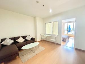 For RentCondoOnnut, Udomsuk : Nicely Furnished 1 Bed Condo for Rent!