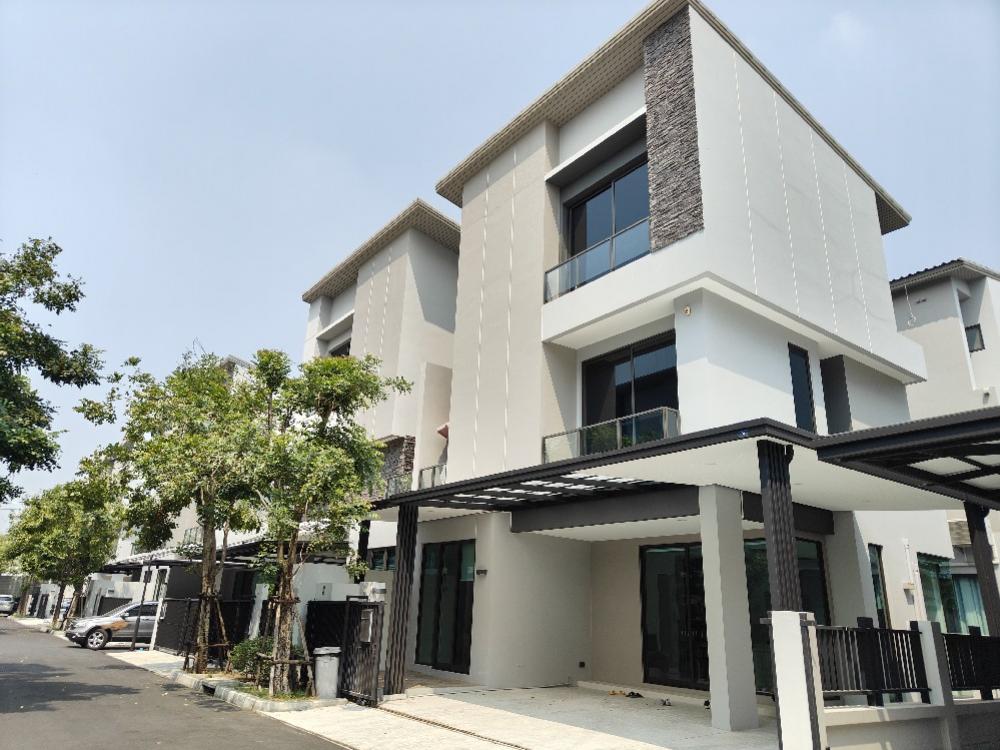 ให้เช่าบ้านเลียบทางด่วนรามอินทรา : 💥 Home for rant บ้านกลางเมือง คลาสเซ่ เอกมัย-รามอินทรา ( Baan Klang Muang Classe ) 160,000 per mount
