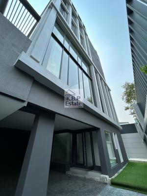 For SaleTownhouseSukhumvit, Asoke, Thonglor : New house for sale, Thonglor location, 440 sq m. Private  swimming pool. and private elevator