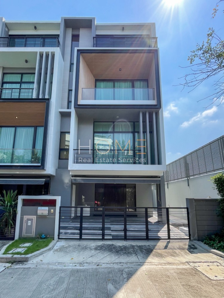 For SaleTownhousePattanakan, Srinakarin : Townhome Nirvana Define Rama 9 / 3 bedrooms (for sale), Nirvana Define Rama 9 / Townhome 3 Bedrooms (FOR SALE) TIK458