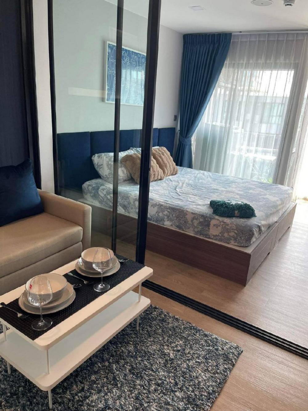 For RentCondoPathum Thani,Rangsit, Thammasat : Condo for rent near Bangkok University, Kave Town Shift project, new room, first hand, beautifully decorated, pool view