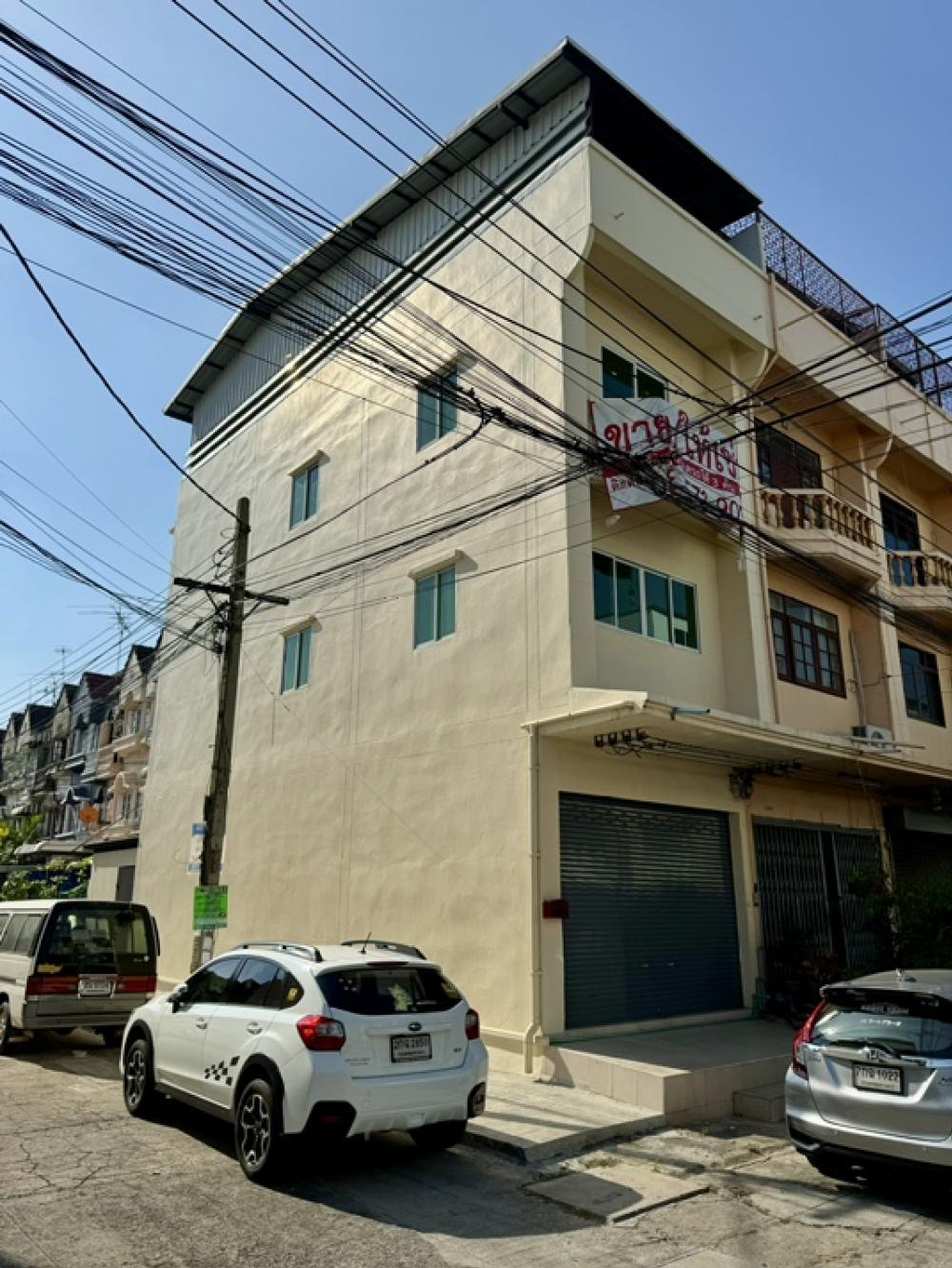 For SaleShophouseSeri Thai, Ramkhamhaeng Nida : Commercial building, Kesri Village 2 Soi Ramkhamhaeng 124