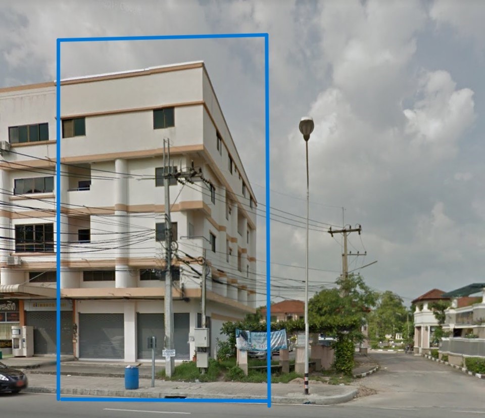 For RentShophouseSriracha Laem Chabang Ban Bueng : Commercial building for rent, Sriracha District, near J Park, Chonburi Province.