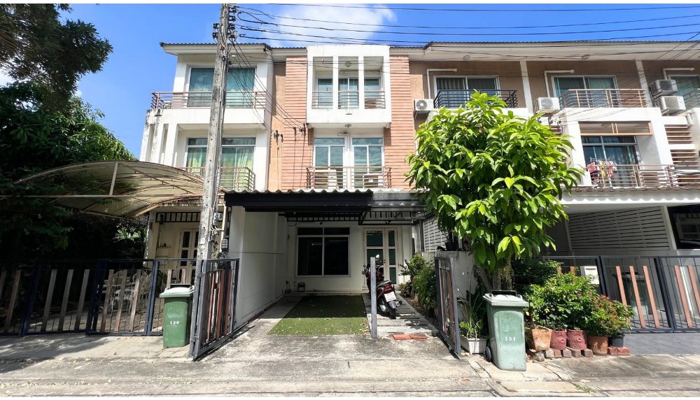 For SaleTownhouseVipawadee, Don Mueang, Lak Si : Townhome for sale, Vista Park Vibhavadi, size 23.7 sq m., with tenants, beautiful, good condition, ready to move in.