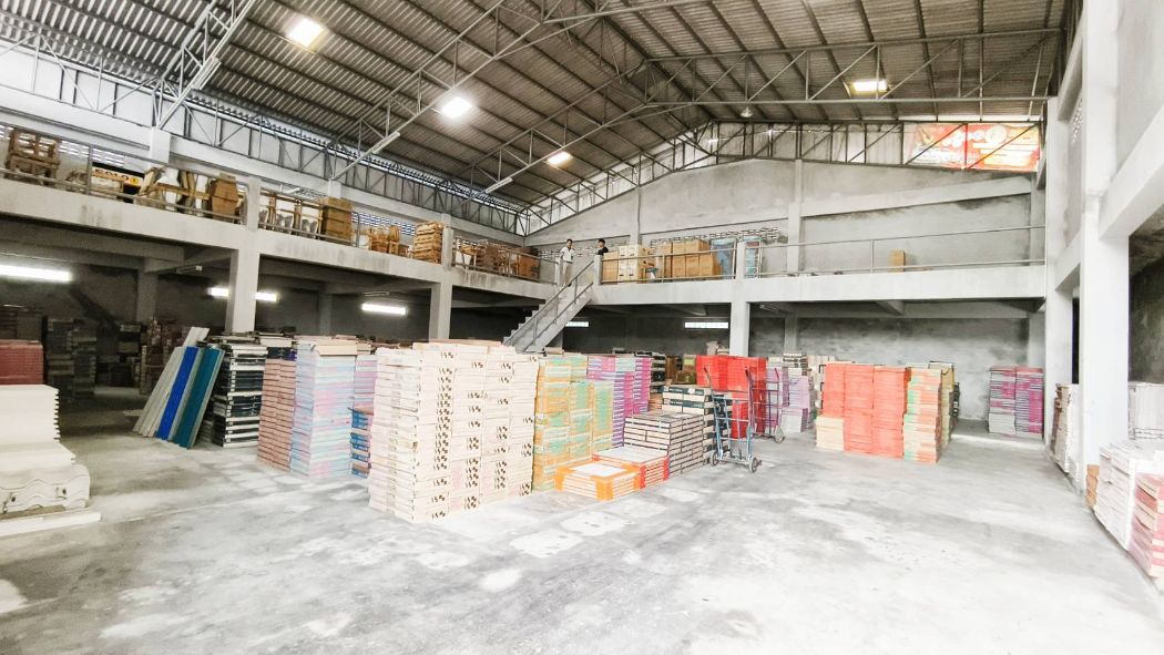 For SaleWarehouseNakhon Si Thammarat : Warehouse for sale, warehouse near Benjam Intersection, warehouse 480 sq m., 109 sq m., well built. The base and structure are very strong.