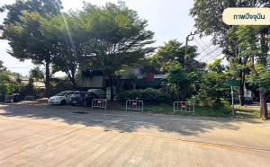 For RentRetailYothinpattana,CDC : Building for rent, Stand Alone, Soi Pradit Manutham - along Ramindra Expressway | Parking for 15 cars | Suitable for spa, massage shop, onsen | Beauty clinic, surgery | Veterinarian | Elderly care center | Restaurant