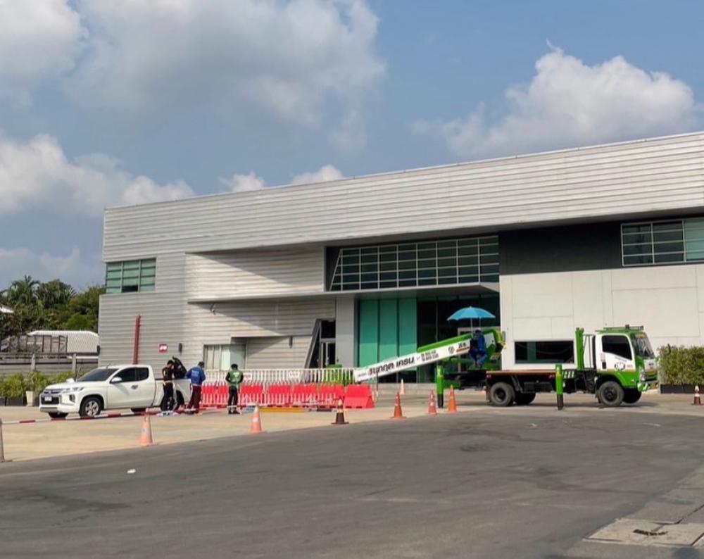 For RentWarehouseBang Sue, Wong Sawang, Tao Pun : Cold storage warehouse for rent, suitable as a central kitchen. The city center is close to the expressway.