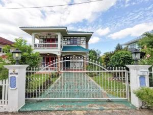 For SaleHousePattaya, Bangsaen, Chonburi : Single house for sale 2 floors, Ek Thani Village Opposite the Battle Fleet Beautiful, quiet house, Sukhumvit Road, Sattahip, Chonburi.