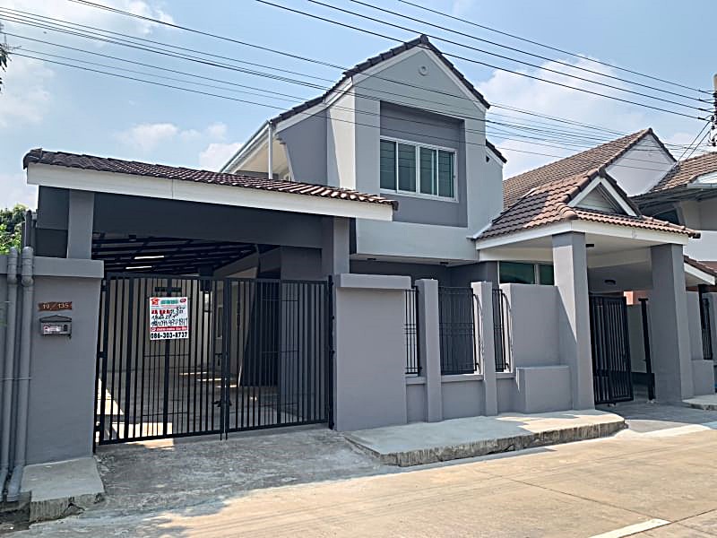 For SaleHouseMin Buri, Romklao : Single house for sale, Nong Chok, Liab Wari Road.