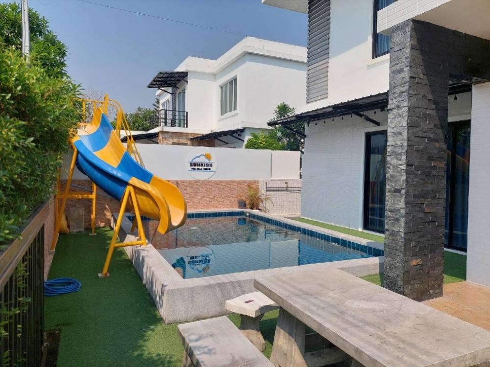 For SaleHouseHuahin, Prachuap Khiri Khan, Pran Buri : 📍For sale: Pool Villa Hua Hin Soi 6 “The Modern Pool Villa Hua Hin“, 2-story house, land area 58 square wah, very good price only 3,850,000 baht (the owner has decided to sell). Suitable for buying as an investment or living in yourself.