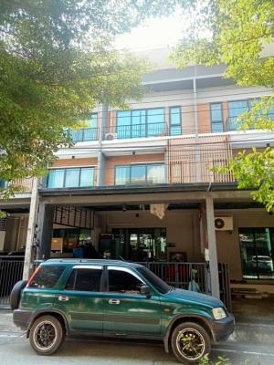 For RentTownhouseSamut Prakan,Samrong : eco space Bangna ring road for rent Opposite Mega Bangna