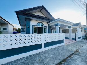For SaleHousePhuket : Baan Sinsuk Thani, beautiful house, good location, has space around the house.