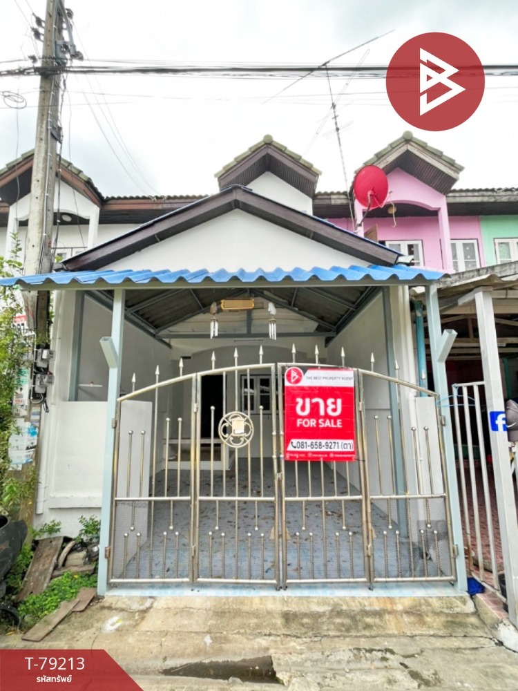 For SaleTownhousePathum Thani,Rangsit, Thammasat : Urgent sale, 2-story townhouse, Khachinuch Village, Khlong Phra Udom, Pathum Thani, ready to move in.