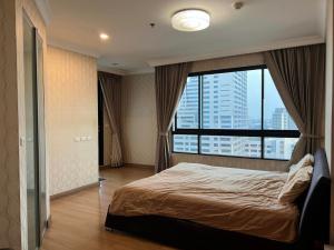 For RentCondoRama3 (Riverside),Satupadit : Condo for rent, Supalai Casa Riva (Charoen Krung), large room, Chao Phraya River view, large balcony, size 216 sq m, 12th floor, fonte2 building.