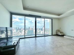 For SaleCondoWongwianyai, Charoennakor : 💫Luxury 3 beds 223 sqm walk to Icon Siam directly along the river, unblocked view of Chaopraya river with large balcony , private lift, modern decoration with marble