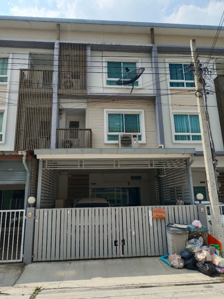 For SaleTownhouseBangna, Bearing, Lasalle : K1535 3-story townhome for sale, Rich Biz Lasan, Sukhumvit 105, cheapest in the project, 4 bedrooms, 3 bathrooms.