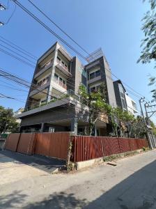 For RentHouseSukhumvit, Asoke, Thonglor : Luxury modern house / 4-story detached house / near BTS Phra Khanong