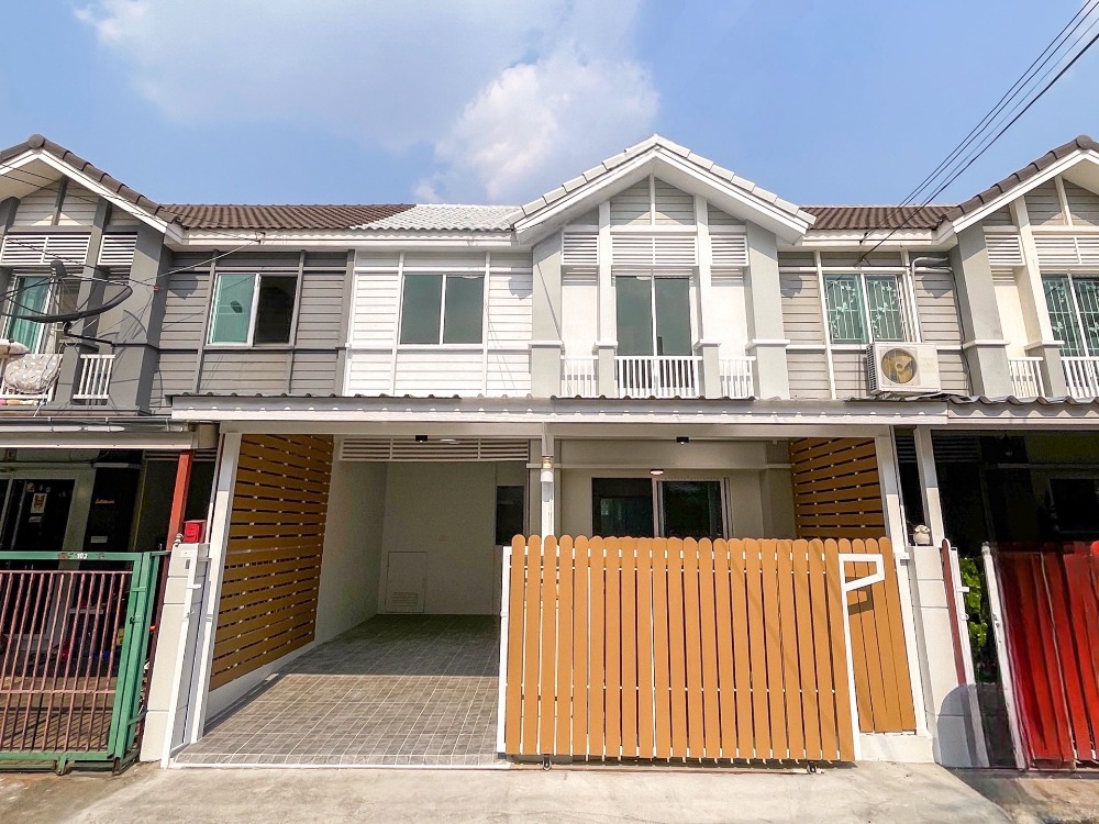 For SaleTownhouseRama5, Ratchapruek, Bangkruai : Townhouse for sale, Pruksa Ville 35 (Soi Wat Sangkhathan), newly renovated, fully renovated, ready to move in, Rama 5 location.