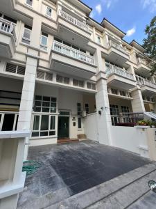 For RentTownhouseOnnut, Udomsuk : Townhouse, (300sqm) 10 Minute Walk To BTS On Nut, On Nut