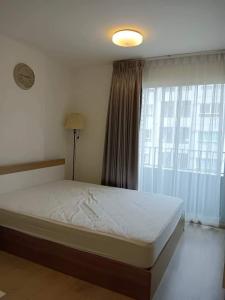 For RentCondoOnnut, Udomsuk : 🧸🌷For rent🌷🧸elio Sukhumvit 64 price 7,500 baht🏷 Studio room, 1 bathroom, 6th floor, Building B, size 23 sq m, project view ✨️ Ready to move in on March 10 (complete electrical appliances)
