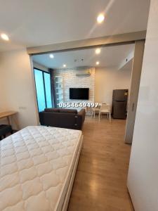 For RentCondoSiam Paragon ,Chulalongkorn,Samyan : New room for rent Ideo Q chula samyan 1 bedroom 1 bathroom. If interested, contact 065-464-9497.