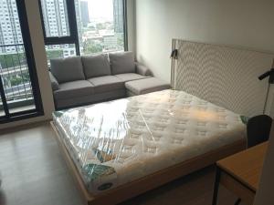 For RentCondoThaphra, Talat Phlu, Wutthakat : Life Sathorn Sierra, new room available, ready for rent, fully furnished, near BTS Talat Phlu, 13,000/month.
