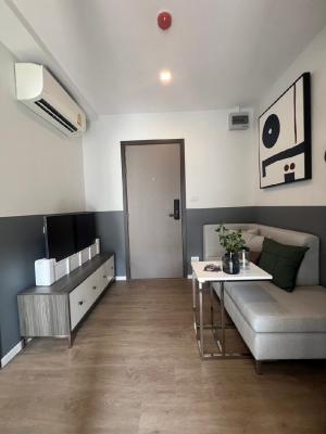 For SaleCondoOnnut, Udomsuk : First room, last room project 1 bedroom, 28.97 sq m, The Nest Sukhumvit 64, Building B, only 2.6mb, there is a real room for sale, not fake. Sold with project standard furniture. Free for all expenses on the transfer date. Contact the sales department qui