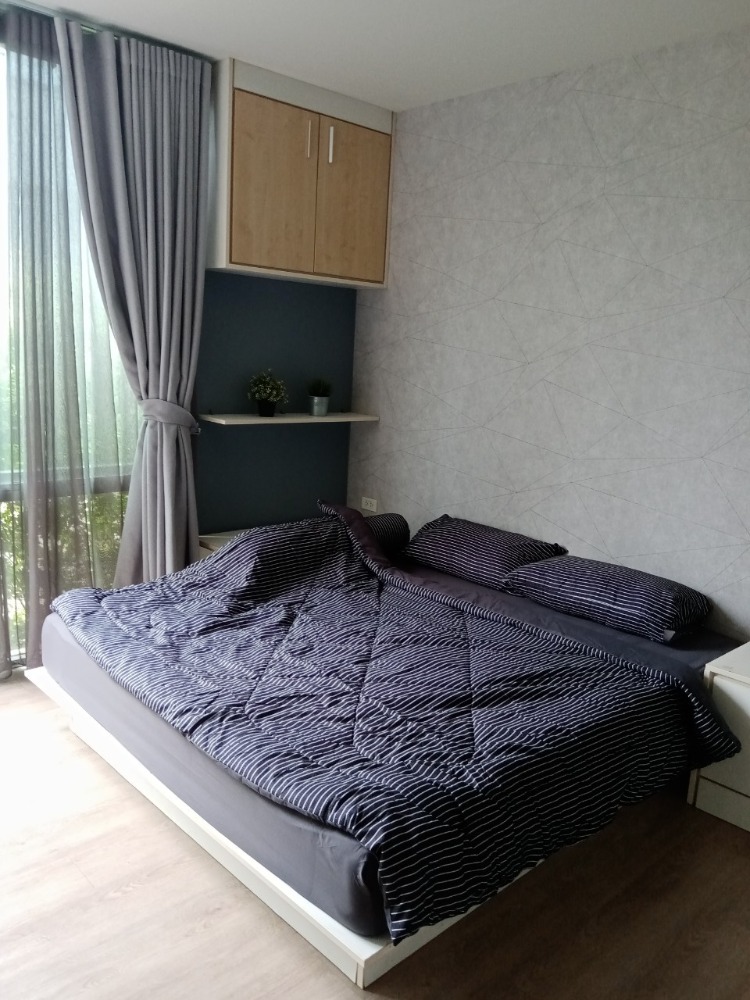 For SaleCondoPattanakan, Srinakarin : Selling The IRIS Rama 9 Srinakarin (The Iris Rama 9 Srinakarin) (free transfer) price negotiable ready to close. Interested in making an appointment to see the room? Line: guide.pl