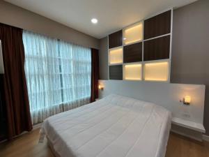 For SaleCondoRatchathewi,Phayathai : Condo Baan Klang Krung Siam - Pathumwan, condo in the heart of the city, newly decorated, next to BTS Ratchathewi, very good location.