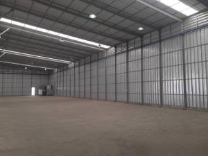 For RentWarehouseMin Buri, Romklao : BS1306 Warehouse for rent with office, size 990 sq m., Nong Chok area. Near Phoenix Gold Golf Course.