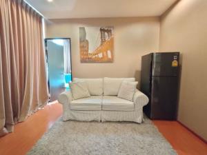 For RentCondoSukhumvit, Asoke, Thonglor : The Alcove Thonglor 10 fully furnished, 41 square meters.