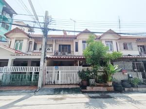 For SaleTownhouseRama 2, Bang Khun Thian : 2-storey townhouse for sale, Pisan Village, Tha Kham 28, Phase 7, fully extended, ready to move in immediately. Easy travel in and out, 18 sq m, price 2.29 million.