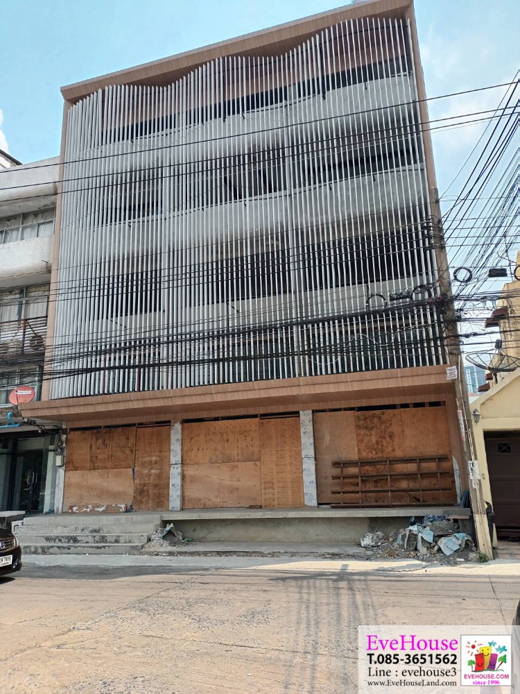 For SaleShophouseRamkhamhaeng, Hua Mak : Building for sale, shophouse, 3 units, 54 sq.wa., Soi Ramkhamhaeng 26/2