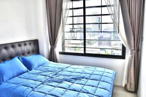 For RentCondoRama9, Petchburi, RCA : ✨For rent, Rhythm Asoke, near MRT Rama 9, walking distance, near SWU, room exactly as covered!🥰