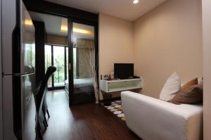 For SaleCondoChiang Mai : Low Rise 1 bedroom condo 31.88 Sq.m. (Owner), cozy/peaceful/private *Nice & Clean *well taken care like new *good price