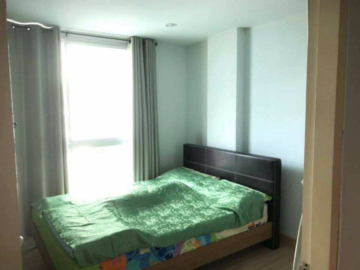 For SaleCondoLadprao101, Happy Land, The Mall Bang Kapi : Big room, cheapest price in the project Whether you want to buy it yourself or rent it out, its a great deal. The Niche City Ladprao 130 project, near BTS Yellow Line, walking distance, price only 1.35 million baht.