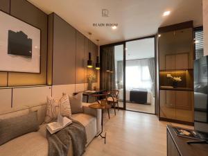 For RentCondoWitthayu, Chidlom, Langsuan, Ploenchit : Rental : Life One Wireless BTS Ploenchit1 bedroom Size 35 Sq.m, Floor 35