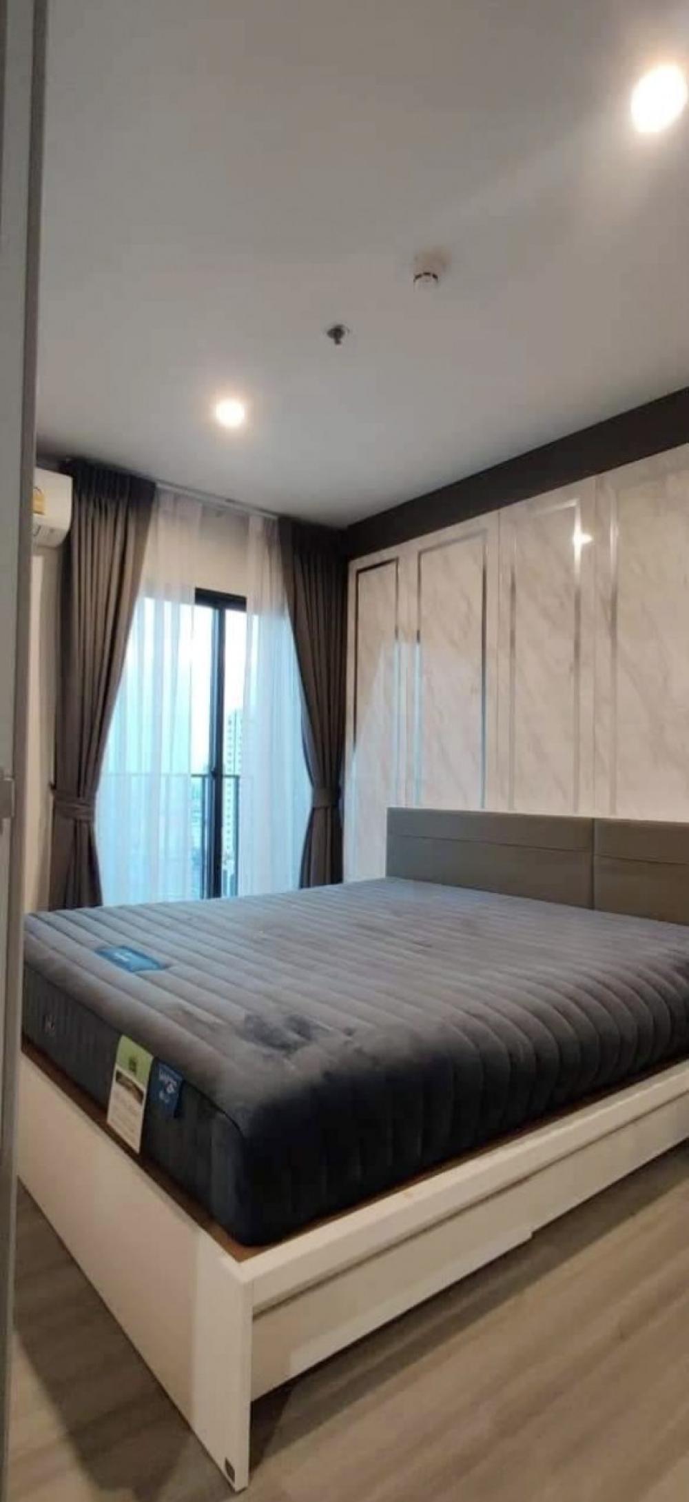 ให้เช่าคอนโดปิ่นเกล้า จรัญสนิทวงศ์ : The Parkland  Charan - Pinklao Condo for rent : 1 bedroom  plus for 35 sqm.nice design built-in on 19th floor A building.fully furnished and electrical appliances.Next to MRT Bangyikhan.Rental only for 17,000 / m.