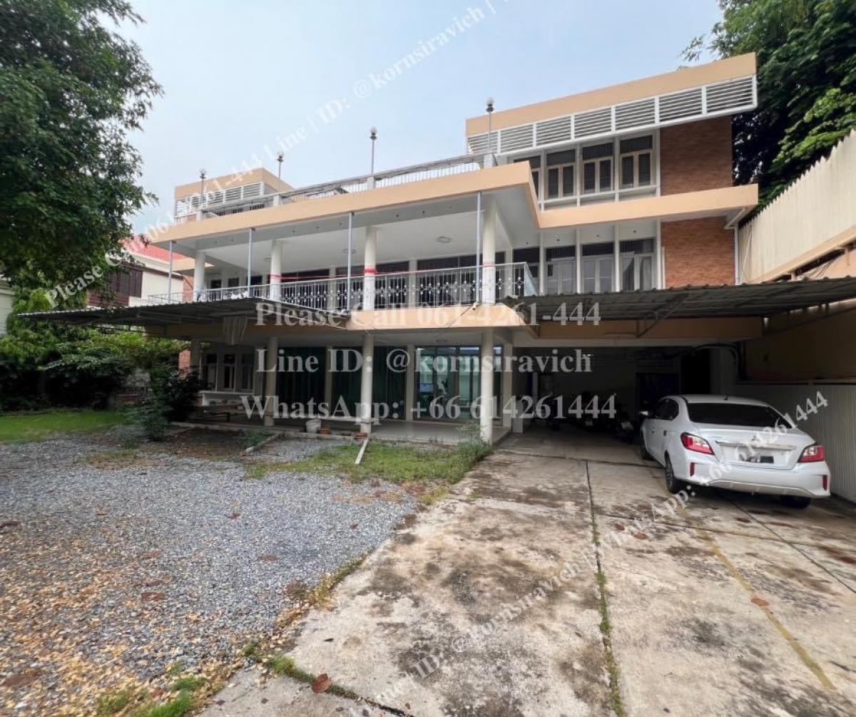 For RentHome OfficeRama3 (Riverside),Satupadit : For rent: Home office, 3-story detached house @Nang Linchi - Yen Akat | Parking for 7-8 cars | Company registration possible