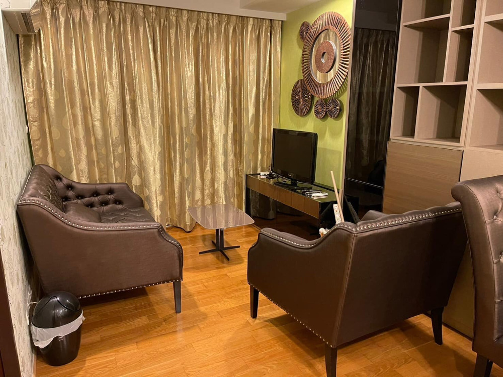 For RentCondoLadprao, Central Ladprao : [For rent] Abstracts Phahon Yothin, large room, fully furnished, has a condo. 45 sq m., only 16000 baht/month, opposite Central Ladprao.
