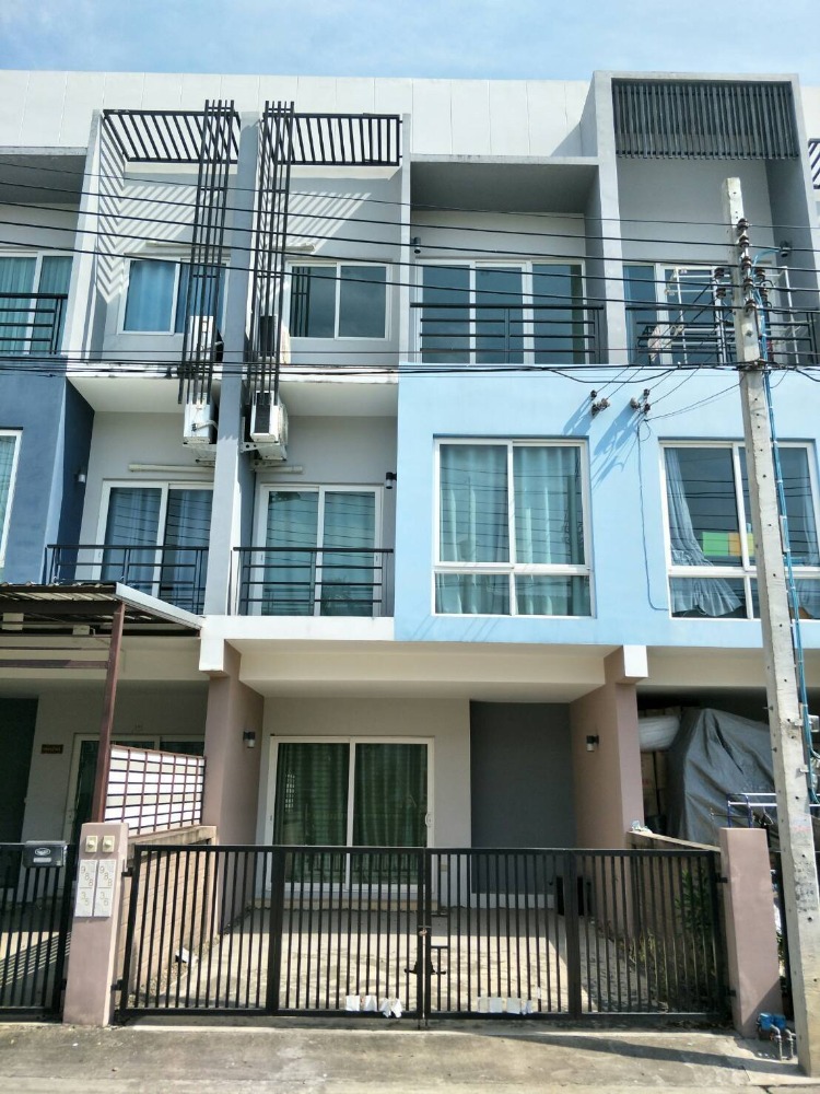 For RentTownhouseNawamin, Ramindra : Townhome for rent, Greenwich Ramintra, near Siam Amazing Park, just 5 minutes.