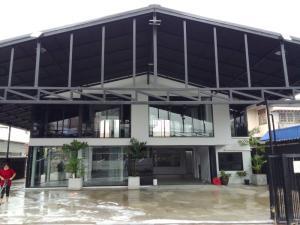 For RentHome OfficeRatchadapisek, Huaikwang, Suttisan : For rent #HomeOffice, newly renovated, modern style, Sutthisan - Ladprao | Newly renovated home office for rent at Sutthisan - Ladprao