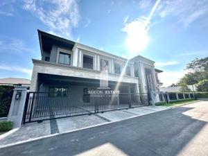 For SaleHouseKaset Nawamin,Ladplakao : Property code 6701-086 Single house for sale, Grand Bangkok Boulevard Ramintra-Kasetnawamin, corner plot, large size and has the most privacy. There is only one house in the alley.