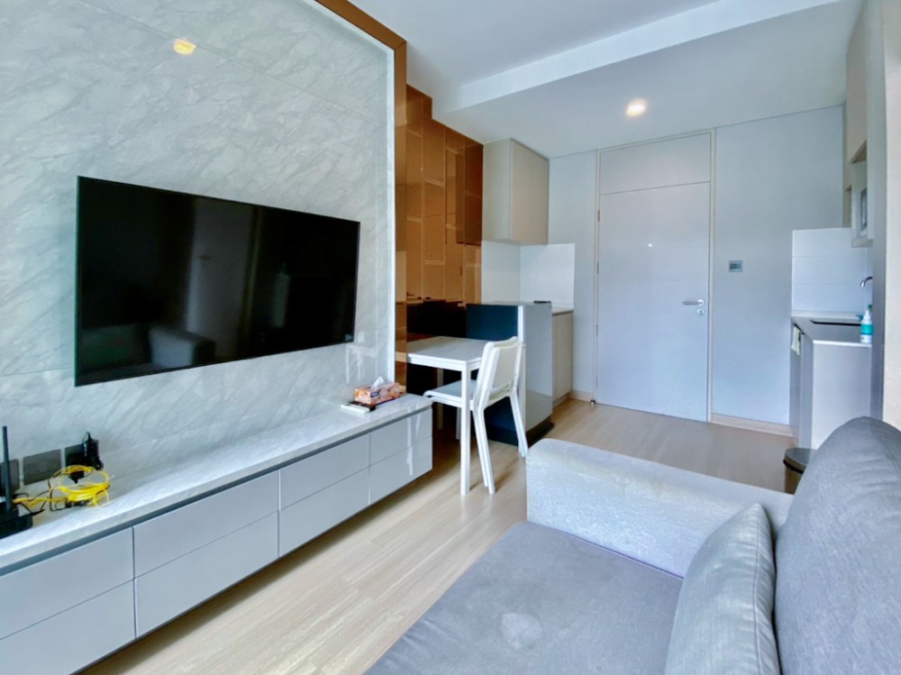 ขายคอนโดพระราม 9 เพชรบุรีตัดใหม่ RCA : สภาพดี พร้อมอยู่ ✨ Lumpini Suite Phetchaburi - Makkasan / 1 Bedroom (SALE WITH TENANT), ลุมพินี สวีท เพชรบุรี - มักกะสัน / 1 ห้องนอน (ขายพร้อมผู้เช่า) MOOK421