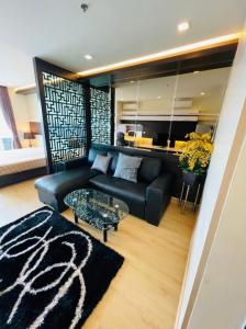 For RentCondoOnnut, Udomsuk : For Rent : Sky Walk Residences Sky Walk Residences ((Close to BTS Prakanong))AS-02 Line : @condo66