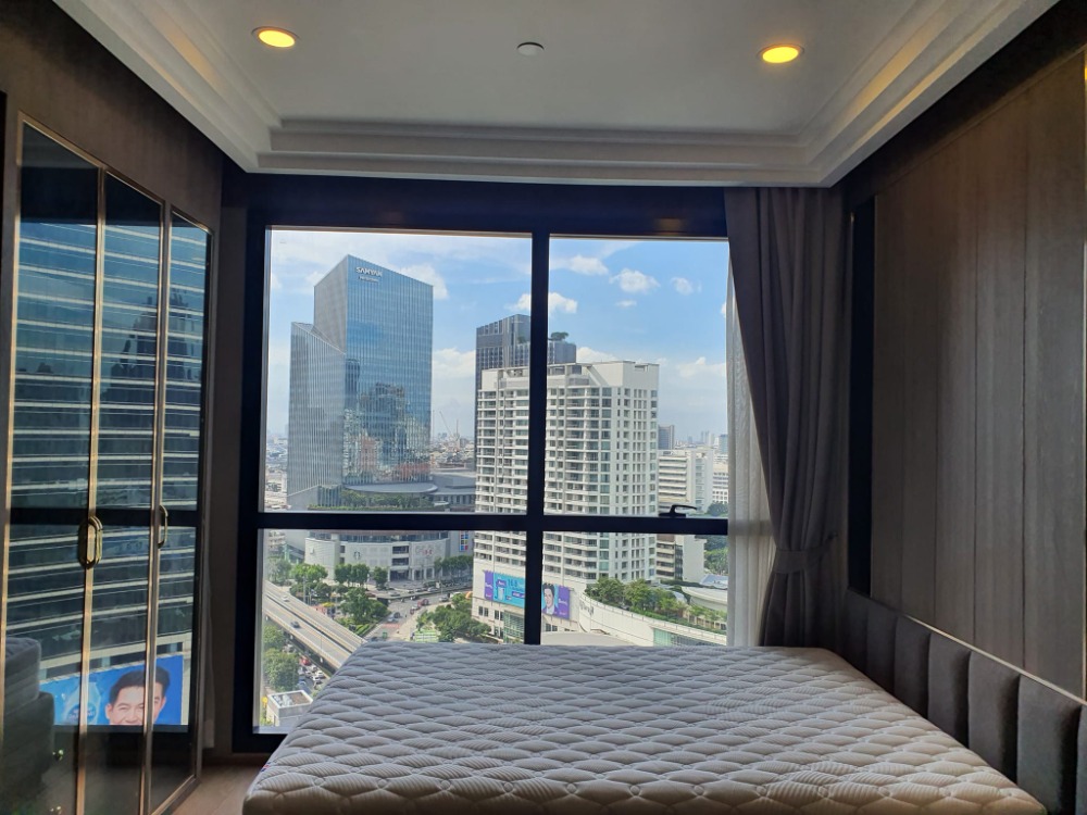 For RentCondoSiam Paragon ,Chulalongkorn,Samyan : Ashton Chula - Silom【𝐑𝐄𝐍𝐓】🔥 Studio room, decorated with good, modern, near MRT Sam Yan Ready to move in 🔥 Contact Line ID: @hacondo